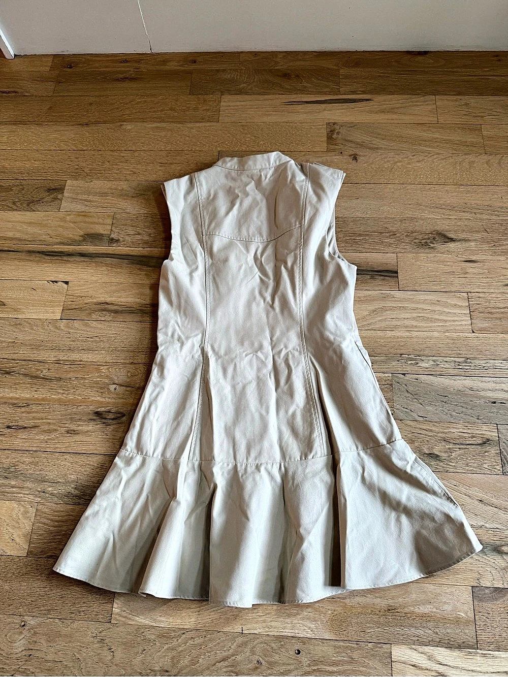 Zara Buttoned Ruffle Mini Dress Medium - Picture 7 of 7